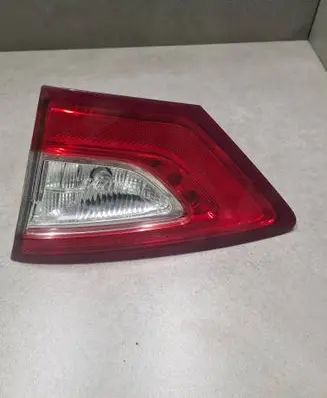 Ford Mondeo MK V Tailgate rear/tail lights CD391DLL 21040201 DS7313A602KD