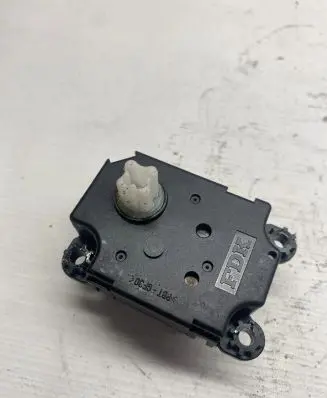 A/C air flow flap actuator/motor