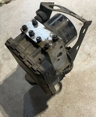 Ford Galaxy ABS Pump 1J0907379P 10094903313 MLS1104E72