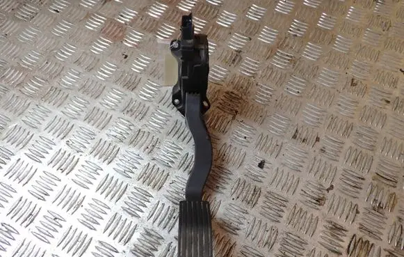 Citroen C3 Accelerator throttle pedal 9671433780