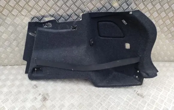 Volvo XC40 Trunk/boot side trim panel 31440893