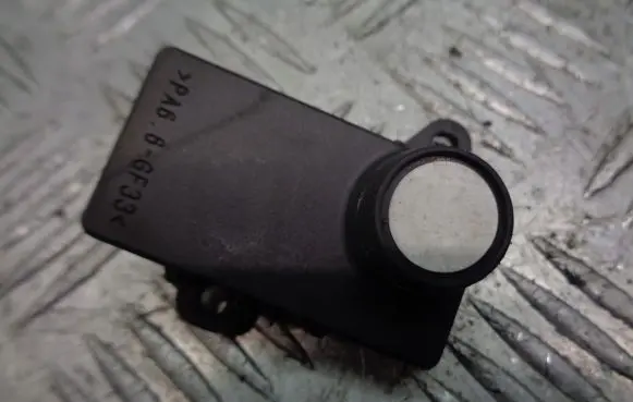 Renault Espace IV Air quality sensor 52410088