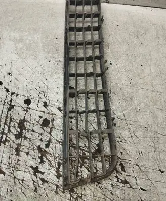 Audi A6 S6 C5 4B Front bumper lower grill 4B0807683L