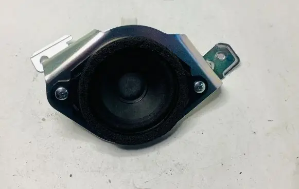 Mazda CX-7 Front door speaker EG246696Y