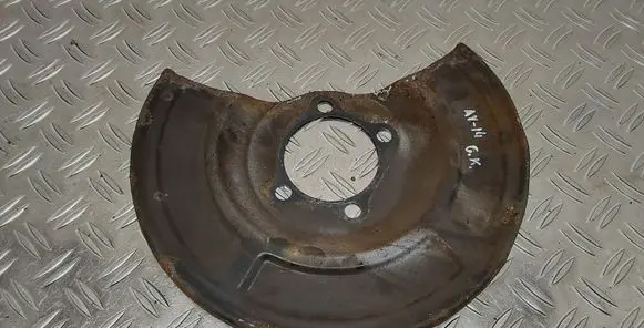 Toyota Avensis T270 Rear brake disc plate dust cover 140228