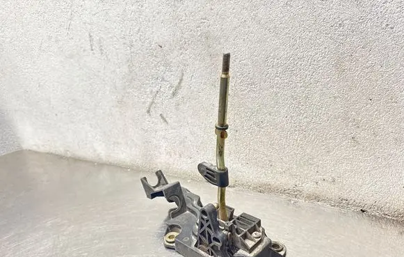 Ford Focus Gear shifter/selector 