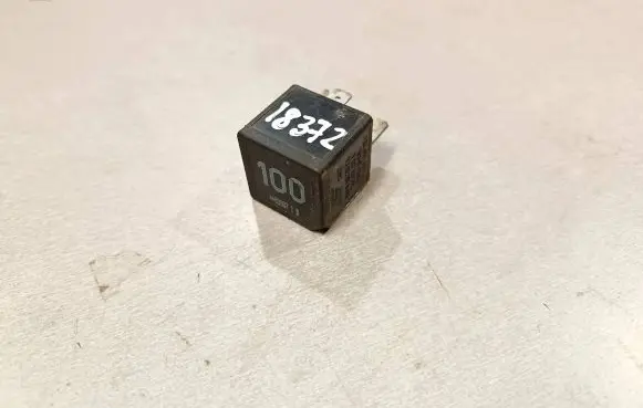 Seat Alhambra (Mk1) Other relay 7M0951253A V2313636X45 95VW10K705CA