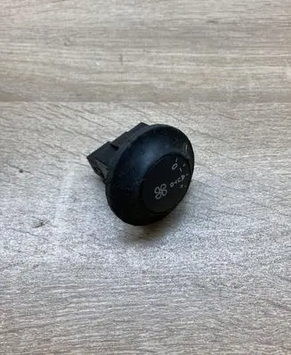 Peugeot 807 Interior fan control switch 1488941077 A53000300