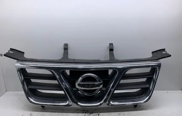 Nissan X-Trail T30 Front bumper upper radiator grill 623108H700 K74112