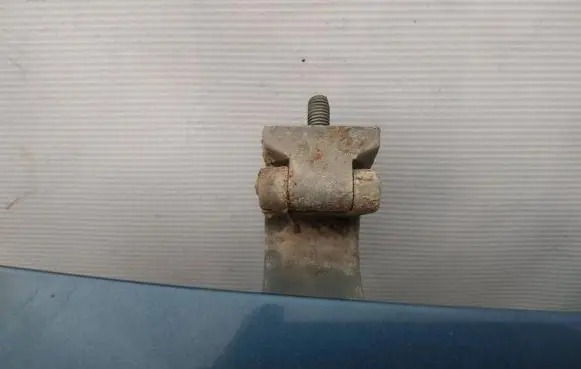 Skoda Fabia Mk1 (6Y) Tailgate/trunk/boot hinge