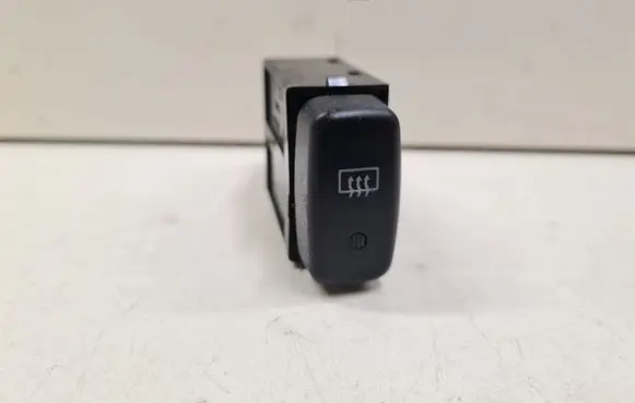 Windscreen/window heater switch