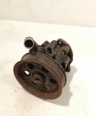 Chrysler 300 - 300C Power steering pump 04891667AA