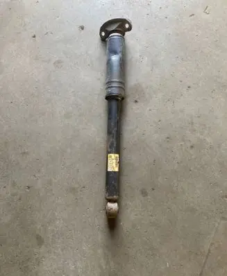 Chevrolet Orlando Rear shock absorber/damper 13279250 1191