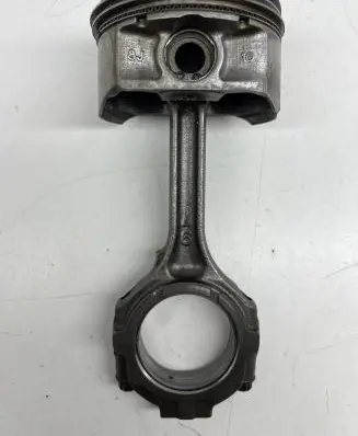 Infiniti FX Piston with connecting rod 4W0