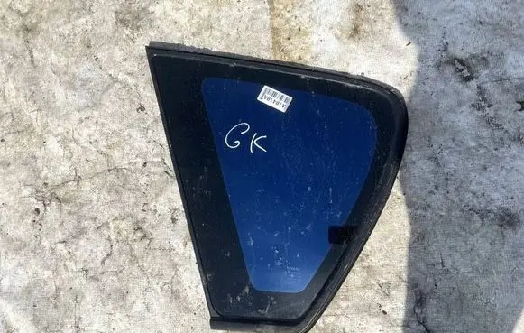 Toyota Corolla Verso E121 Rear side window AS2 43R-00122