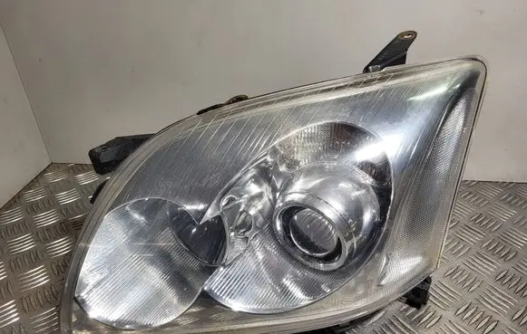 Toyota Avensis T250 Headlight/headlamp 322121131 0821211F3L 200404