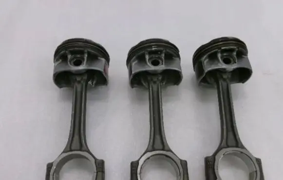 Citroen C3 Piston with connecting rod 9807260380