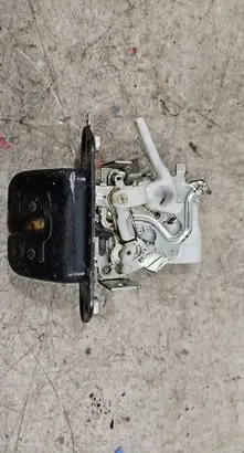 Subaru Outback Tailgate/trunk/boot lock/catch/latch 