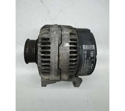 Audi 100 S4 C4 Generator/alternator 046903015F 0123510028