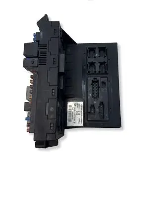 Mercedes-Benz CLS C219 Fuse module 2115457001