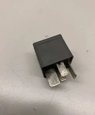 Ford Escort Other relay F80B14B192AA