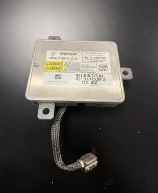 Porsche Macan (95B) Headlight ballast module Xenon 99161832303 W003T21871 69131125990