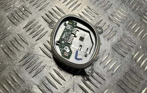 BMW 3 G20 G21 LED ballast control module TM26899