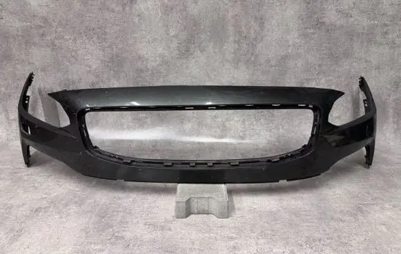 Volvo V90 Cross Country Front bumper 31383226