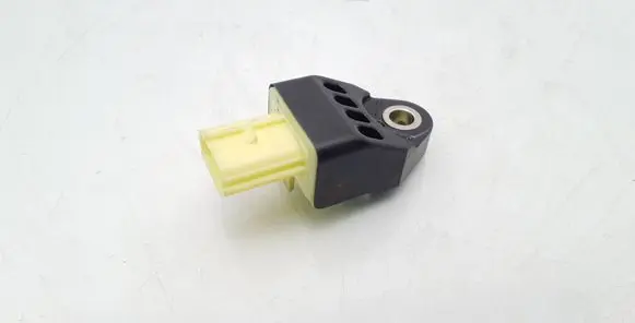 Toyota Auris 150 Airbag deployment crash/impact sensor 8983175020 113C8479D
