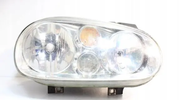 Volkswagen Golf IV Headlight/headlamp