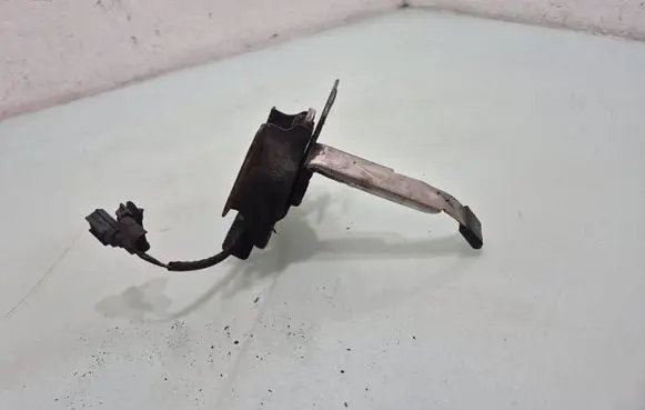 Honda Civic Engine bonnet/hood lock/catch 