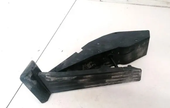 BMW X5 E53 Accelerator throttle pedal 675351804 25916010
