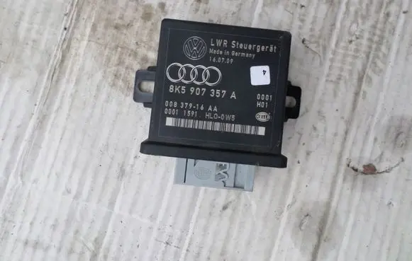 Audi A4 S4 B8 8K Light module LCM 8K5907357A