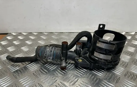 Mercedes-Benz C W205 Fuel filter bracket/mount holder A6512003700
