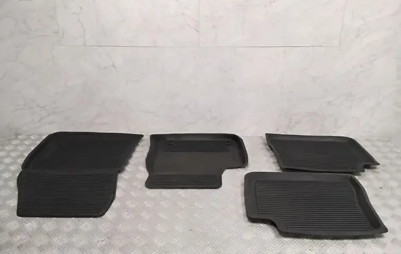 Peugeot 208 II Car floor mat set 1656154380