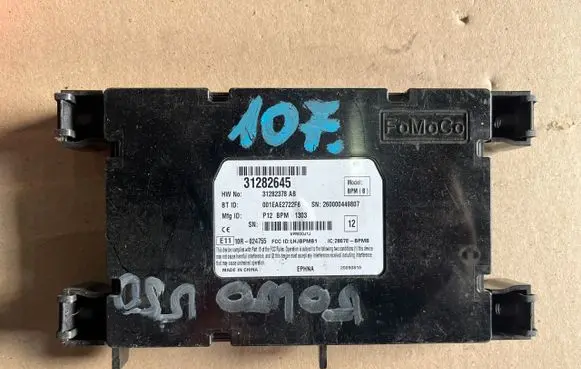 Volvo S40 Bluetooth control unit module 31282645