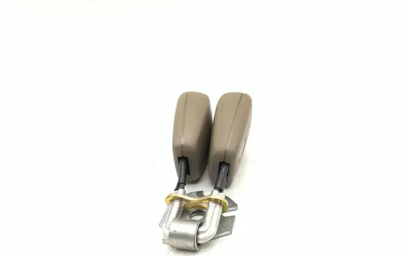 Jaguar XK8 - XKR Middle seatbelt buckle (rear) HJE7090AB
