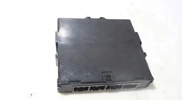 Toyota C-HR I Central body control module