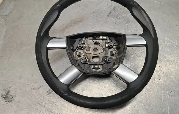 Ford Focus Steering wheel 7M513600BB3ZHE 7M513600BB 7M513600BBW
