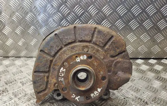 Volkswagen PASSAT B6 Front wheel hub