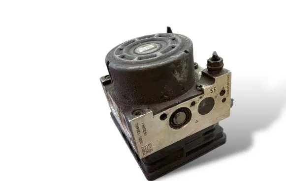 Skoda Octavia Mk3 (5E) ABS Pump 5Q0907379R 10091543253 5Q0614517Q