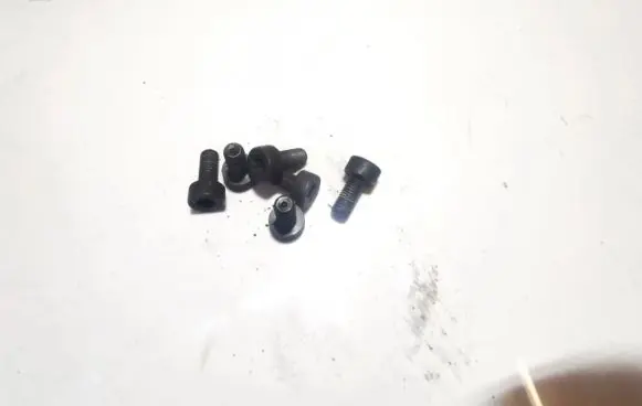 Ford Focus C-MAX Nuts/bolts 