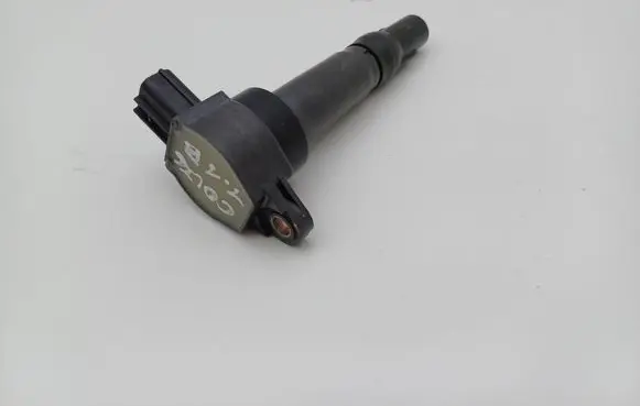 Mitsubishi Colt High voltage ignition coil MN195616