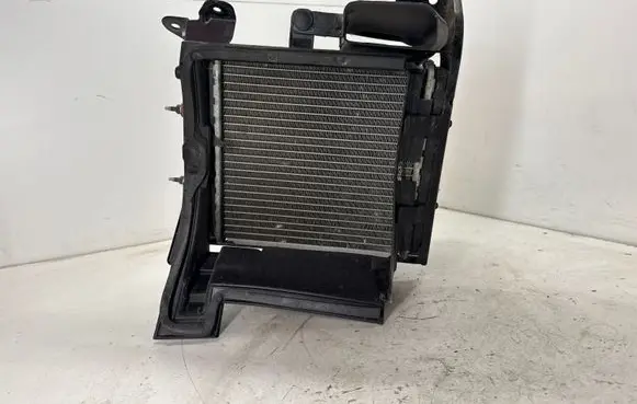 Chevrolet Camaro Intercooler radiator 84510352 84399882 84241578