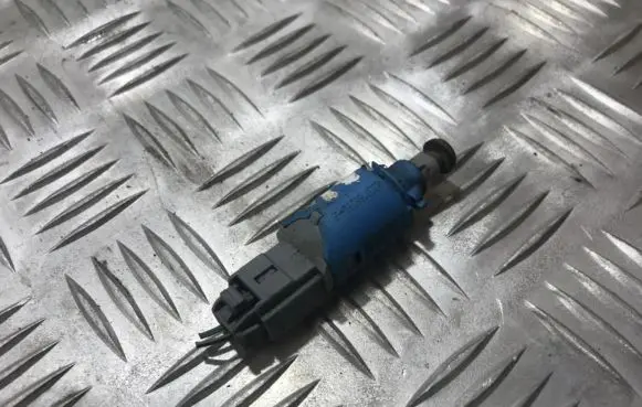 Renault Megane II Brake pedal sensor switch 8200168239b 284