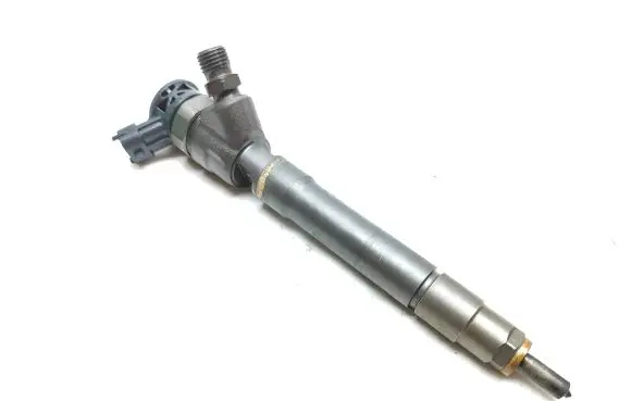Renault Trafic III (X82) Fuel injector HMLGT1205R 0445110546