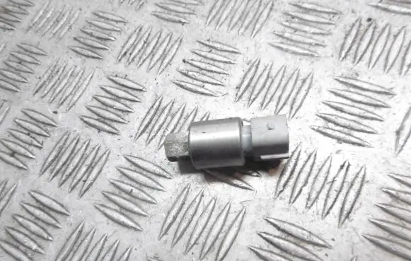 Ford Focus C-MAX Air conditioning (A/C) pressure sensor 