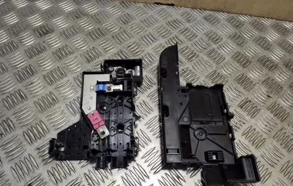 Volvo XC90 Positive wiring loom 31450529