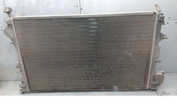 Opel Vectra C Coolant radiator