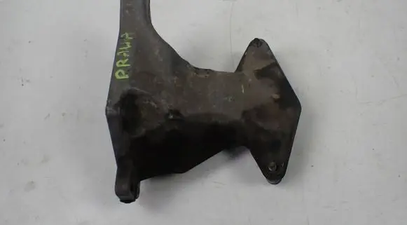 Mercedes-Benz CL C216 Engine mounting bracket A2752232604